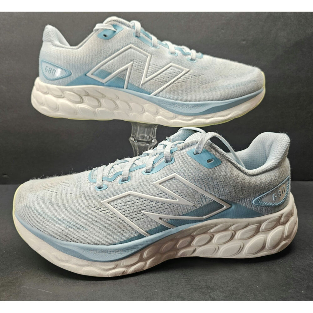 New Balance Women 9 Comfy footwear